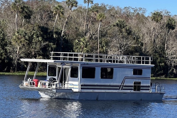 46-ft-Aqua Chalet-1999-4614-Kingfisher DeLand Florida United States  yacht for sale