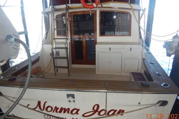 Norma Joan  36ft Pace Yacht For Sale