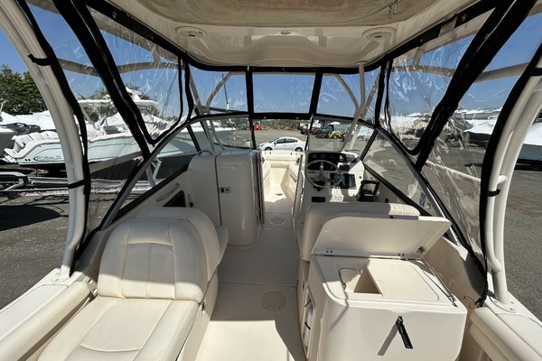 Photo of the 2016 Grady-White 255 Freedom
