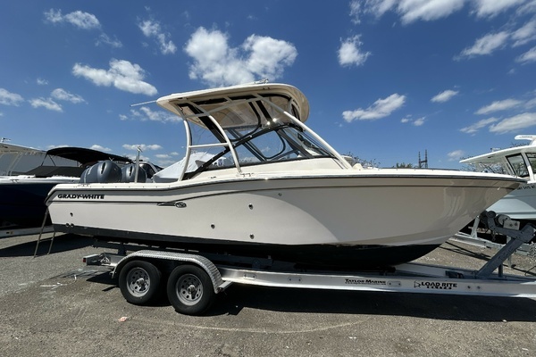 25-ft-Grady-White-2016-255 Freedom- Norwalk Connecticut United States  yacht for sale