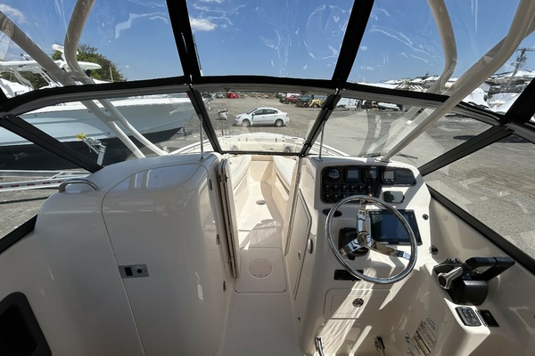 25ft Grady White Yacht For Sale