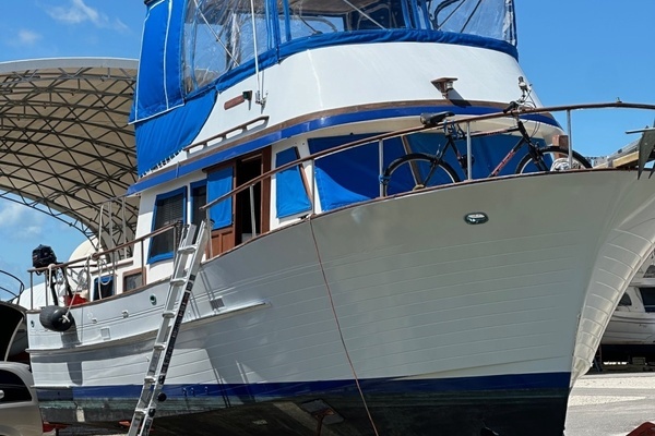 Photo of the 1981 Albin 36 Double Cabin