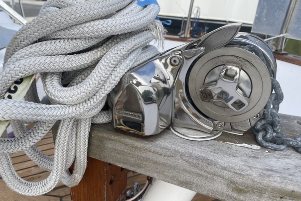 36ft Albin Yacht For Sale