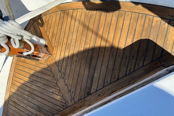 36ft Albin Yacht For Sale