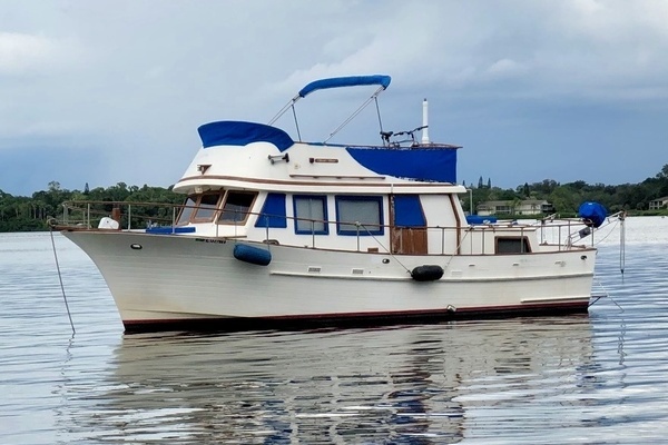 Photo of the 1981 Albin 36 Double Cabin