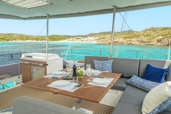 Semper Fidelis 67ft Fountaine Pajot Yacht For Sale