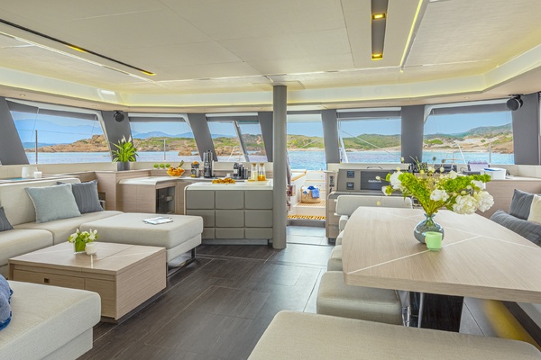 Semper Fidelis 67ft Fountaine Pajot Yacht For Sale