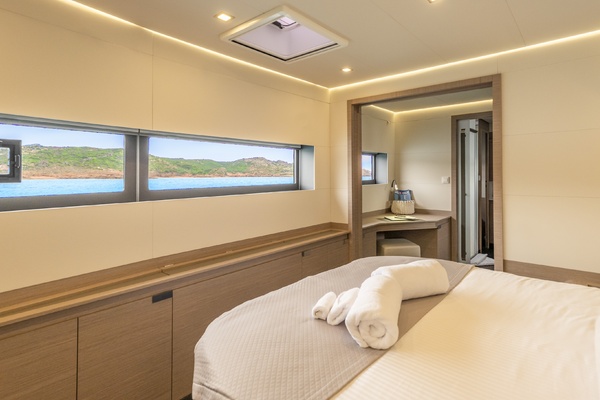 Semper Fidelis 67ft Fountaine Pajot Yacht For Sale