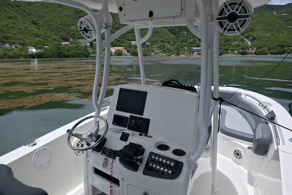 26ft NauticStar Yacht For Sale