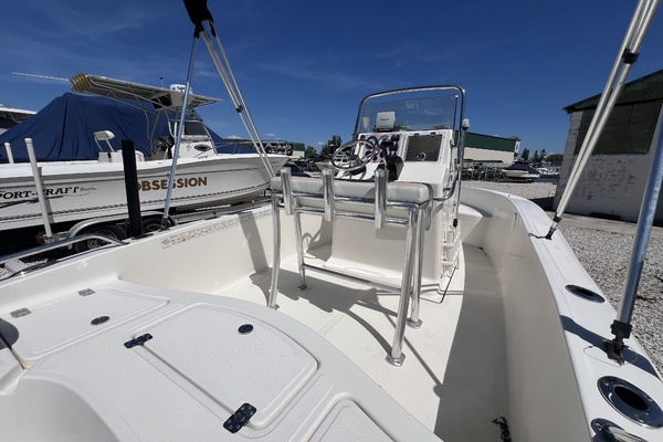 17ft Pioneer Yacht For Sale