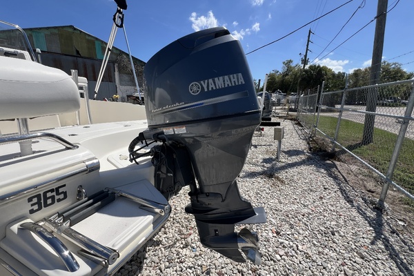 17ft Pioneer Yacht For Sale