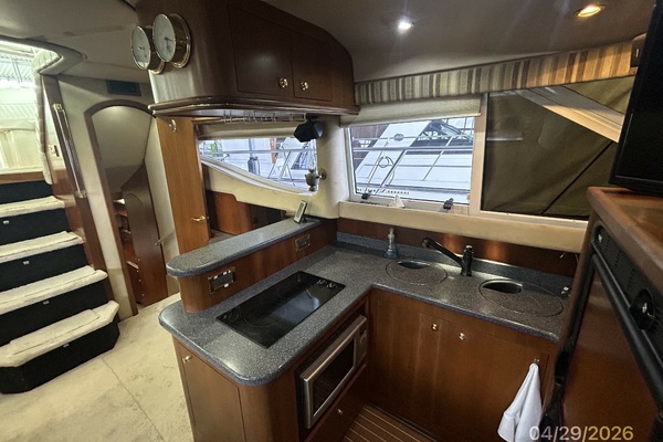 44' Cruisers galley3