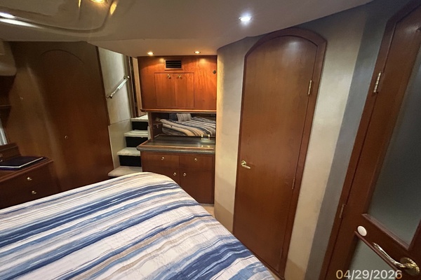 44' Cruisers master stateroom forward