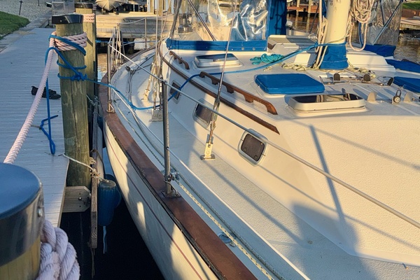 Windfang II 44ft Morgan Yacht For Sale