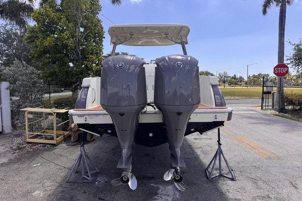 2018 Chris-Craft 30