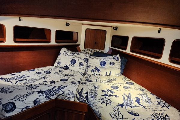 Folly Squared 44ft Gulfstar Yacht For Sale