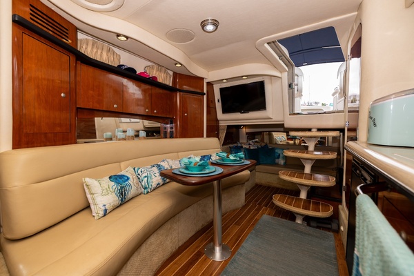 34ft Sea Ray Yacht For Sale