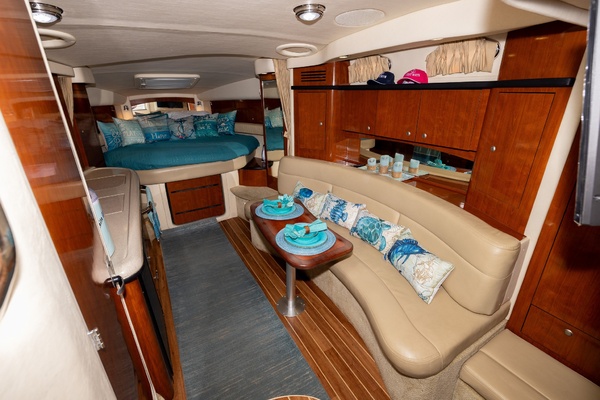 34ft Sea Ray Yacht For Sale