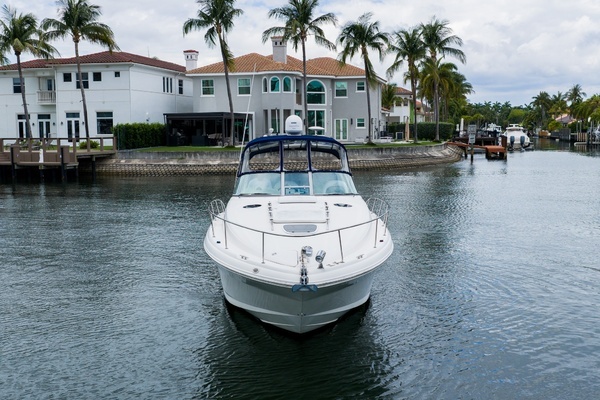 Photo of the 2007 Sea Ray 340 Sundancer