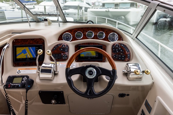 34ft Sea Ray Yacht For Sale