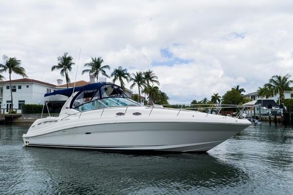 Photo of the 2007 Sea Ray 340 Sundancer