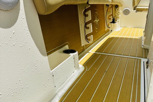 Hooked On My Lisa 26ft Key West Yacht For Sale