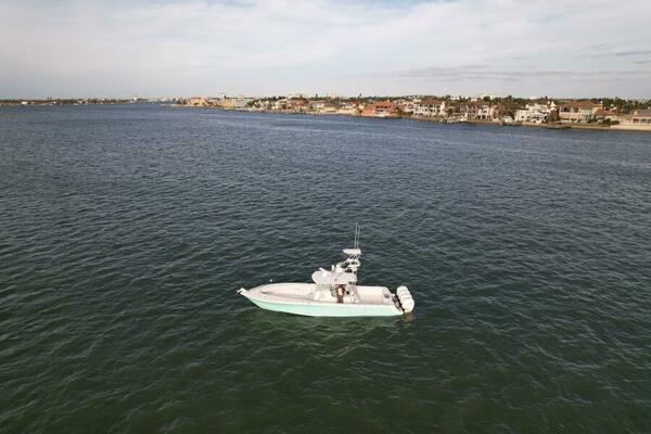 39ft SeaVee Yacht For Sale