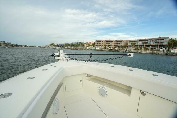 39ft SeaVee Yacht For Sale