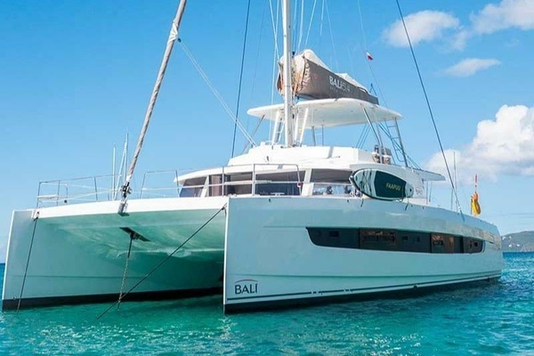 Photo of the 2022 Bali 5.4 "Cocktails & Dreams "