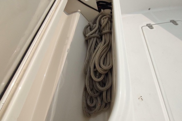Punch List 32ft Boston Whaler Yacht For Sale