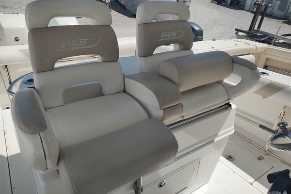 Punch List 32ft Boston Whaler Yacht For Sale
