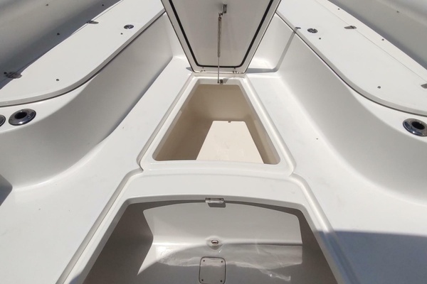 Punch List 32ft Boston Whaler Yacht For Sale