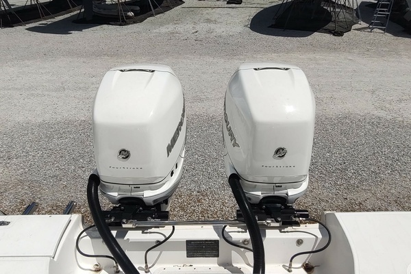 Punch List 32ft Boston Whaler Yacht For Sale