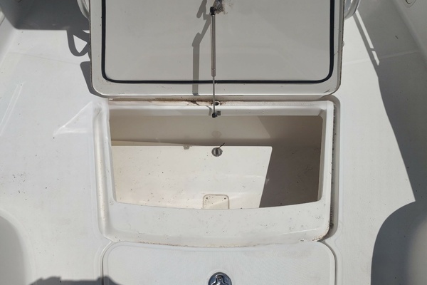 Punch List 32ft Boston Whaler Yacht For Sale