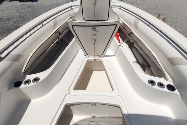 Punch List 32ft Boston Whaler Yacht For Sale