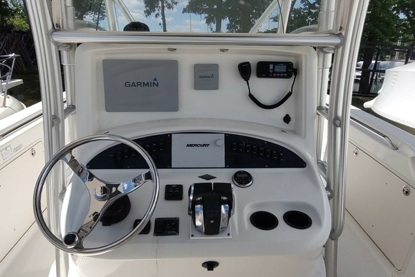 Punch List 32ft Boston Whaler Yacht For Sale