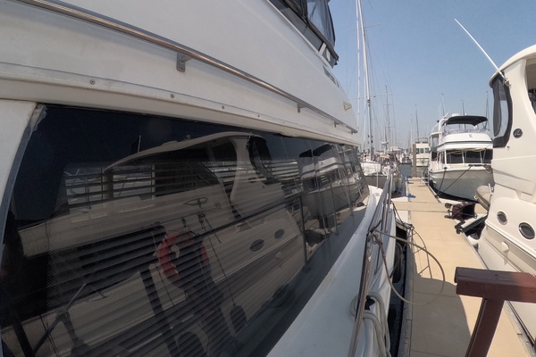 BRITER HORIZON 40ft Carver Yacht For Sale