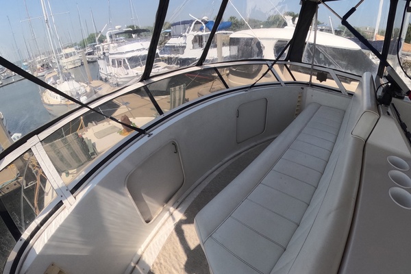BRITER HORIZON 40ft Carver Yacht For Sale