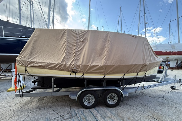Mary Go Round 22ft Duffy Yacht For Sale