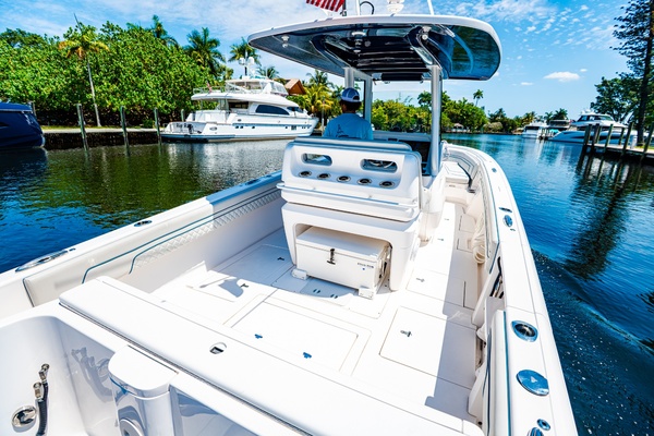 T T Next Chapter 32ft Intrepid Yacht For Sale