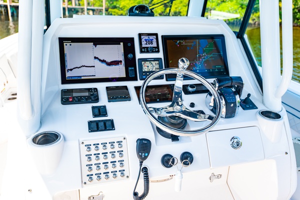 T T Next Chapter 32ft Intrepid Yacht For Sale