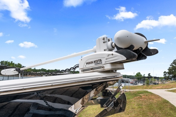 2018 Sea Hunt 27