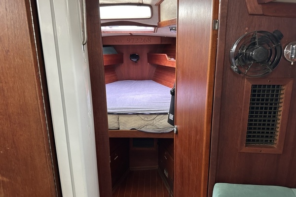 SUNYATA 42ft Sabre Yacht For Sale