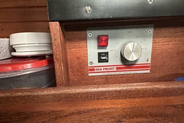 SUNYATA 42ft Sabre Yacht For Sale