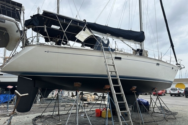 SUNYATA 42ft Sabre Yacht For Sale