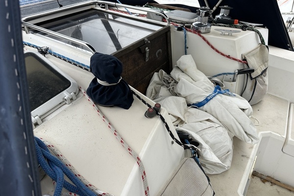 SUNYATA 42ft Sabre Yacht For Sale