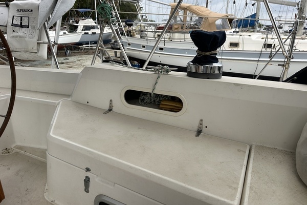 SUNYATA 42ft Sabre Yacht For Sale