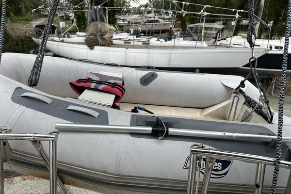 SUNYATA 42ft Sabre Yacht For Sale