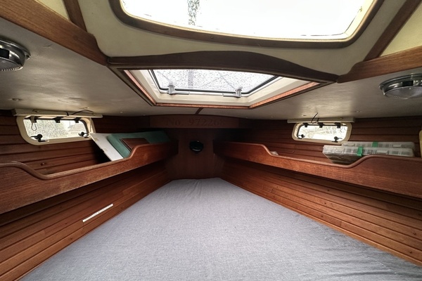 SUNYATA 42ft Sabre Yacht For Sale