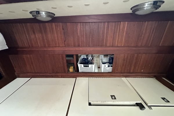 SUNYATA 42ft Sabre Yacht For Sale